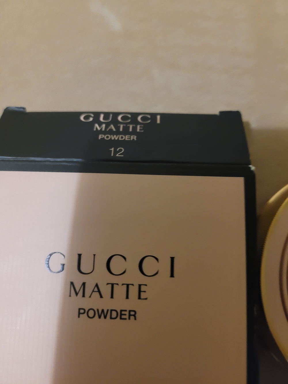 Gucci Matte Powder In 12 - Picture 2 of 2